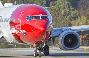 EI-FHU - Norwegian Air International Boeing 737-800