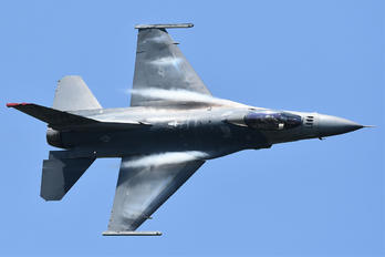 92-3883 - USA - Air Force Lockheed Martin F-16CJ Fighting Falcon