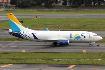 HK-5312 - Lineas Aereas Suramericanas Boeing 737-300SF