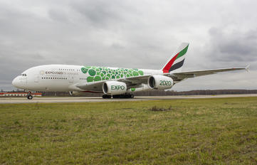 A6-EOK - Emirates Airlines Airbus A380