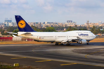 D-ABVS - Lufthansa Boeing 747-400
