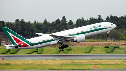 EI-ISO - Alitalia Boeing 777-200ER