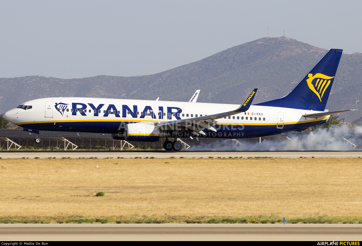 Ryanair EI-EKV aircraft at Athens - Eleftherios Venizelos