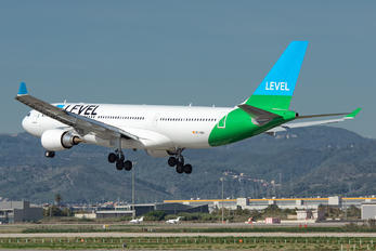 EC-NEN - LEVEL Airbus A330-200