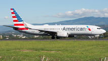 N913AN - American Airlines Boeing 737-800 aircraft