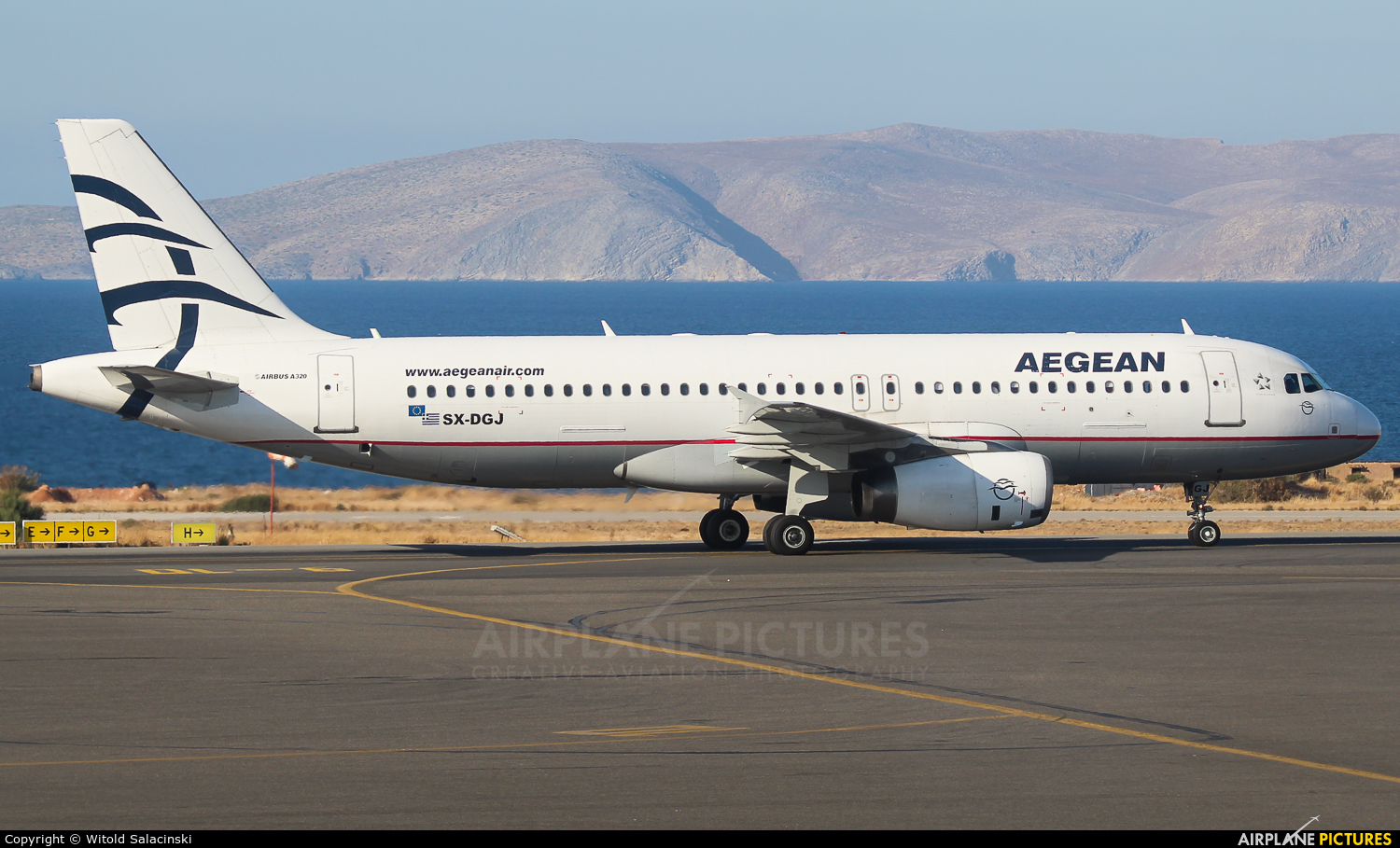 Aegean Airlines SX-DGJ aircraft at Heraklion - Nikos Kazantzakis
