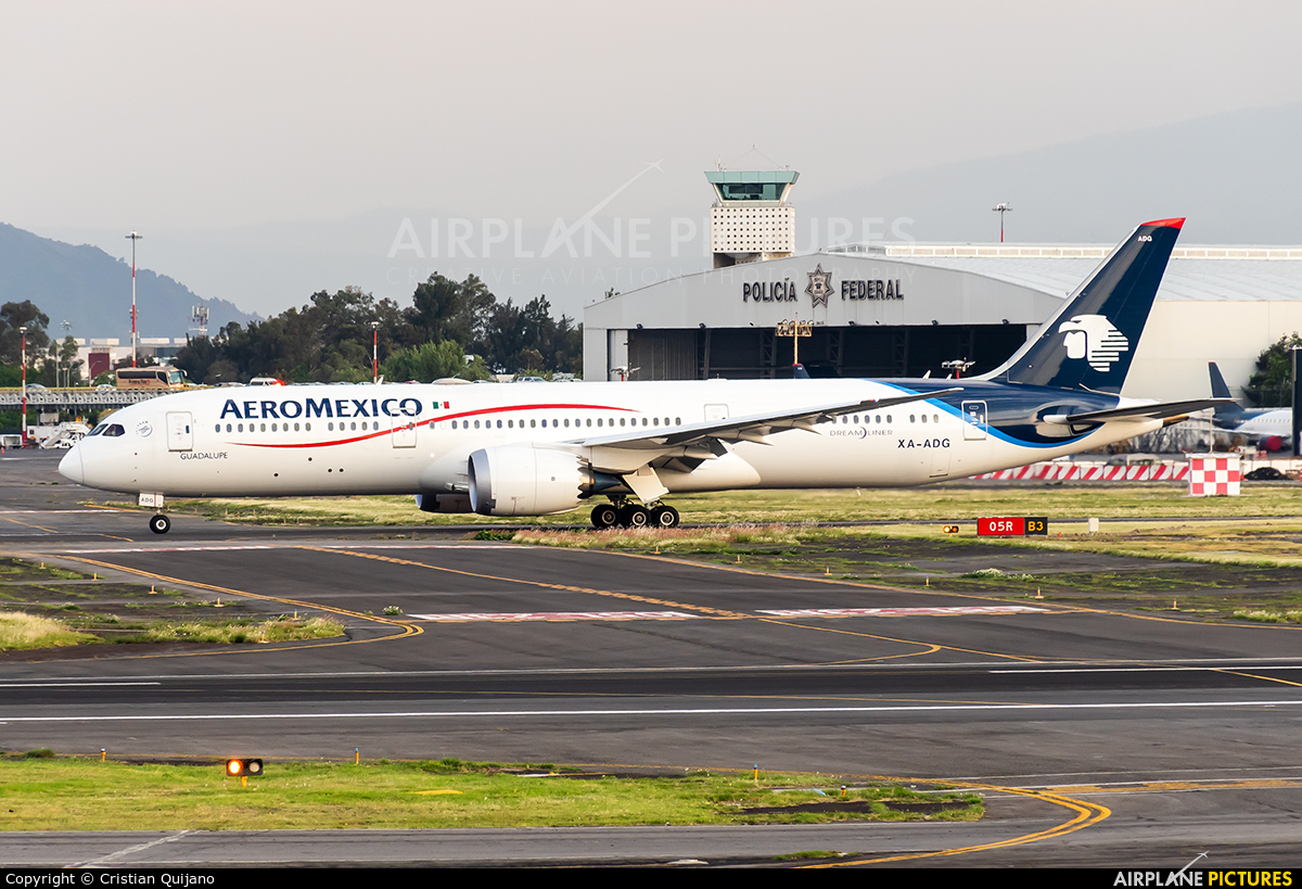 Aeromexico XA-ADG aircraft at Mexico City - Licenciado Benito Juarez Intl