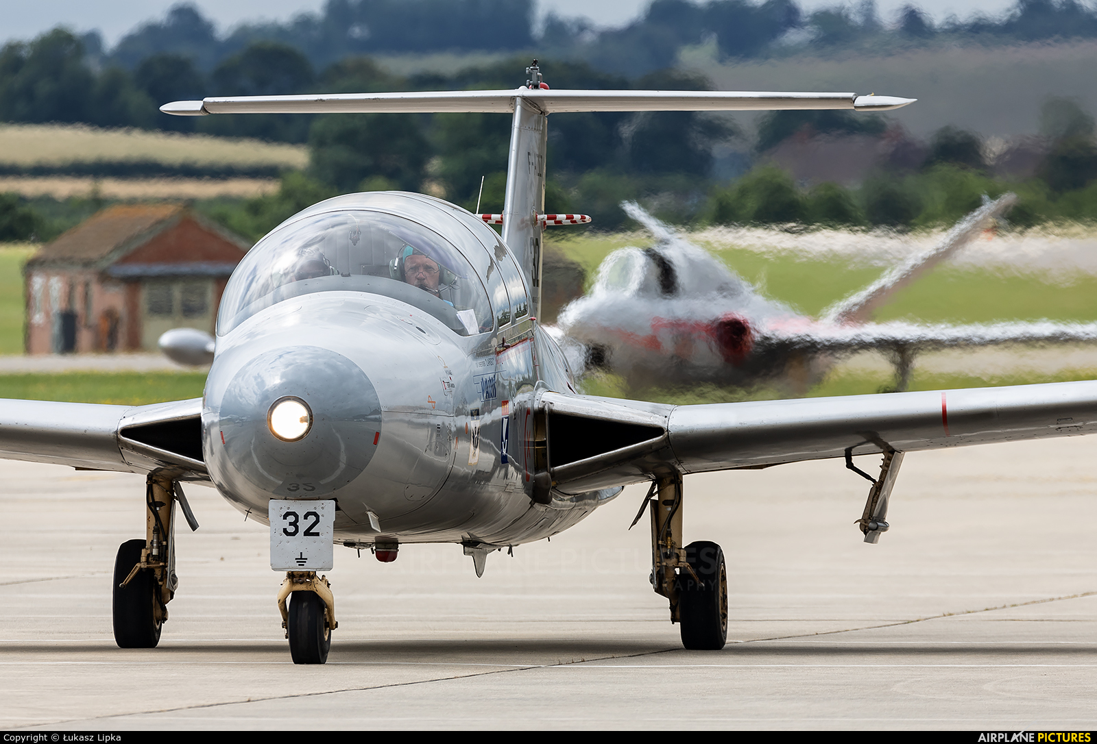 Private F-AZLT aircraft at Yeovilton
