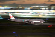 JAL - Japan Airlines JA772J image