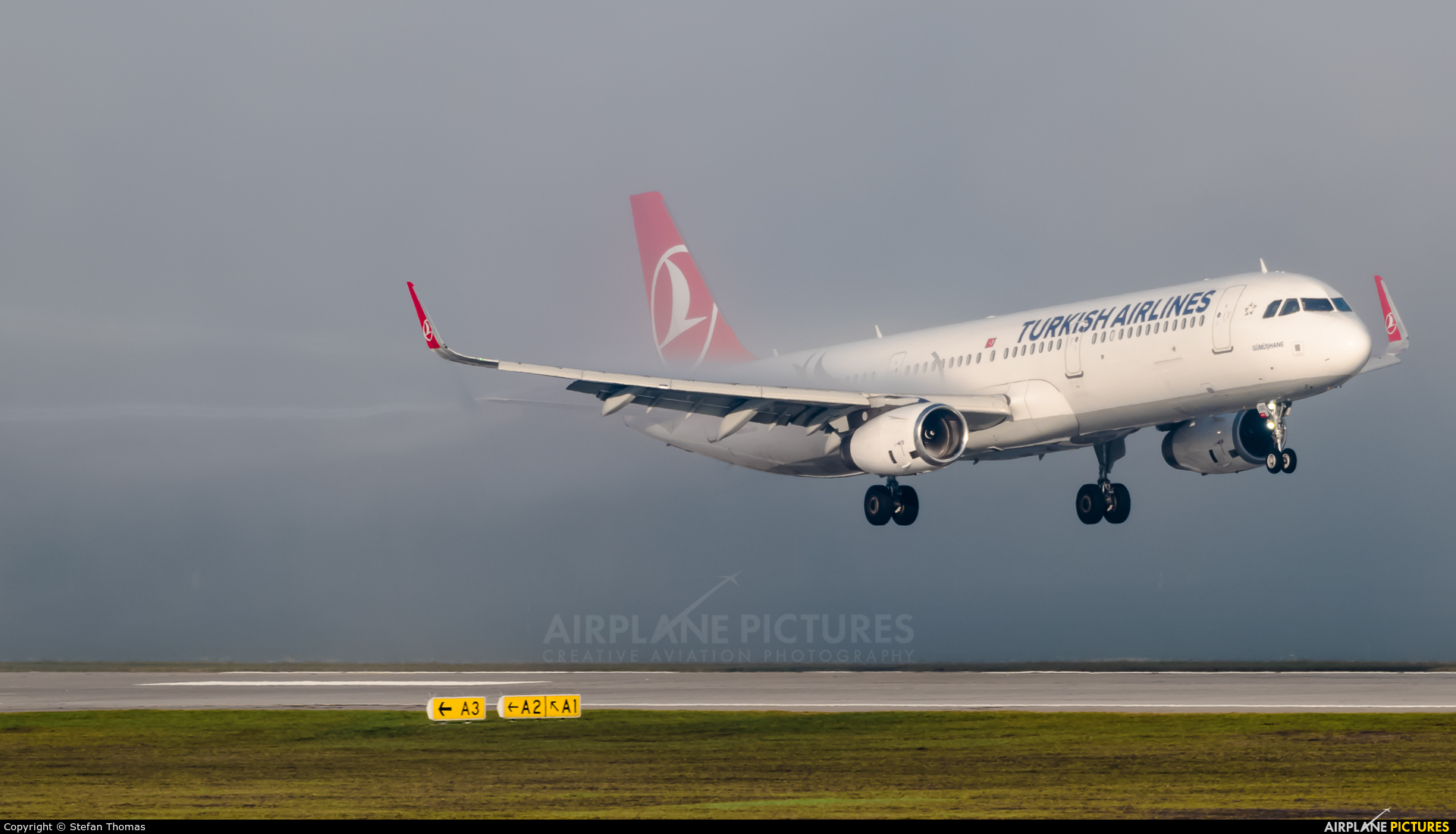 Turkish Airlines TC-JSO aircraft at Munich