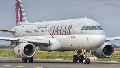 A7-AHG - Qatar Airways Airbus A320