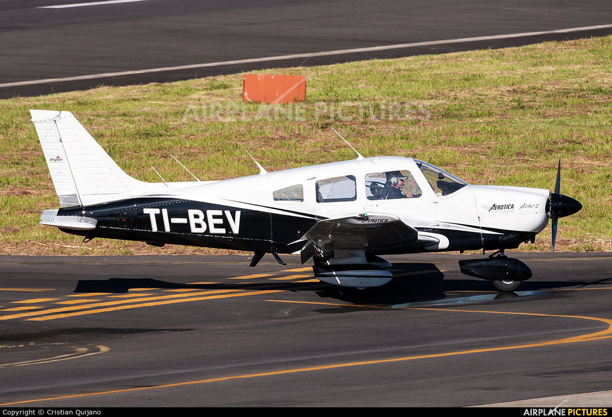 Aerotica TI-BEV aircraft at San Jose - Tobías Bolaños Intl