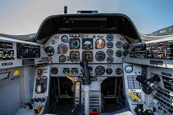 - - Private Pilatus PC-7 I & II