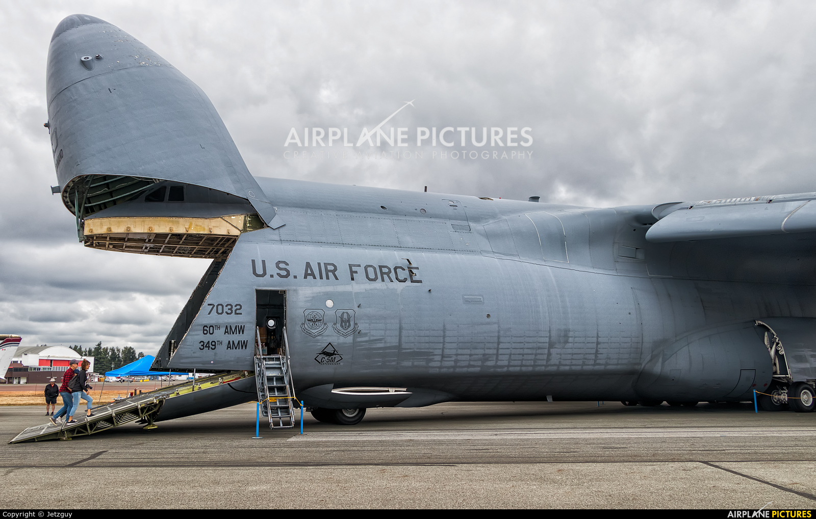 USA - Air Force 87-0032 aircraft at Abbotsford, BC