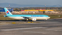 HL8251 - Korean Air Cargo Boeing 777F aircraft