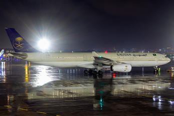 HZ-AQ16 - Saudi Arabian Airlines Airbus A330-300