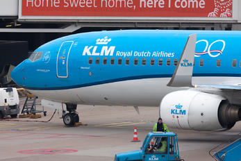 PH-BXP - KLM Boeing 737-900