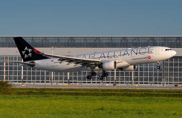 TC-LNB - Turkish Airlines Airbus A330-200