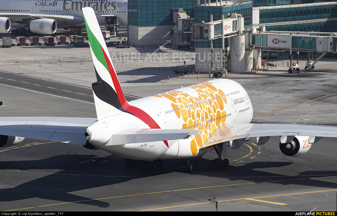 Emirates Airlines A6-EOE aircraft at Dubai Intl