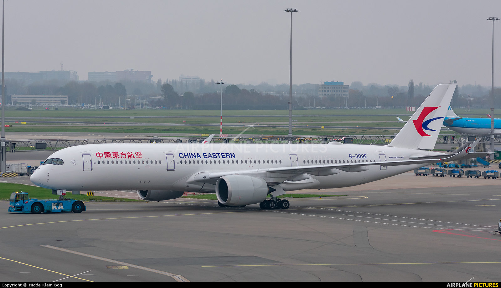 China Eastern Airlines B-308E aircraft at Amsterdam - Schiphol
