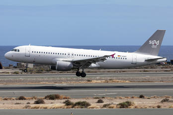 D-ASEF - Sundair Airbus A320