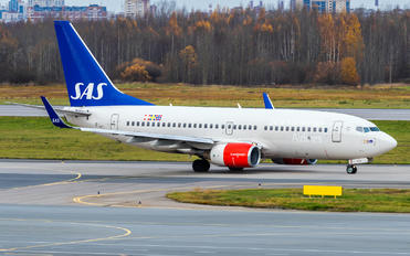 SE-RJU - SAS - Scandinavian Airlines Boeing 737-700
