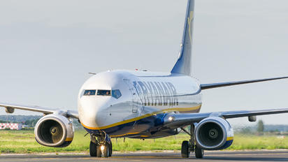 EI-DLD - Ryanair Boeing 737-800