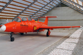 LY-XRR - Private Aero L-29 Delfín