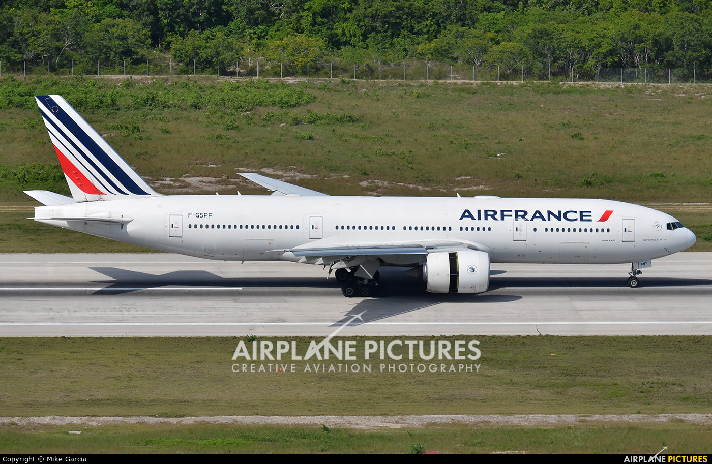 Air France F-GSPF aircraft at Cancun Intl