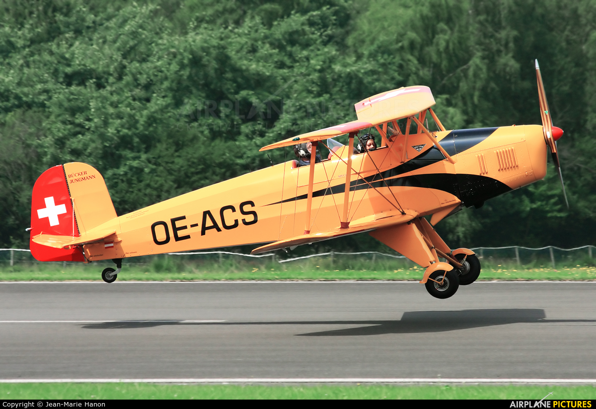 Private OE-ACS aircraft at Spa - La Sauveniere
