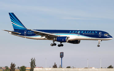 4K-AZ12 - Azerbaijan Airlines Boeing 757-200