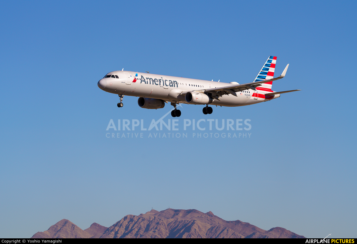 American Airlines N126AN aircraft at Las Vegas - McCarran Intl