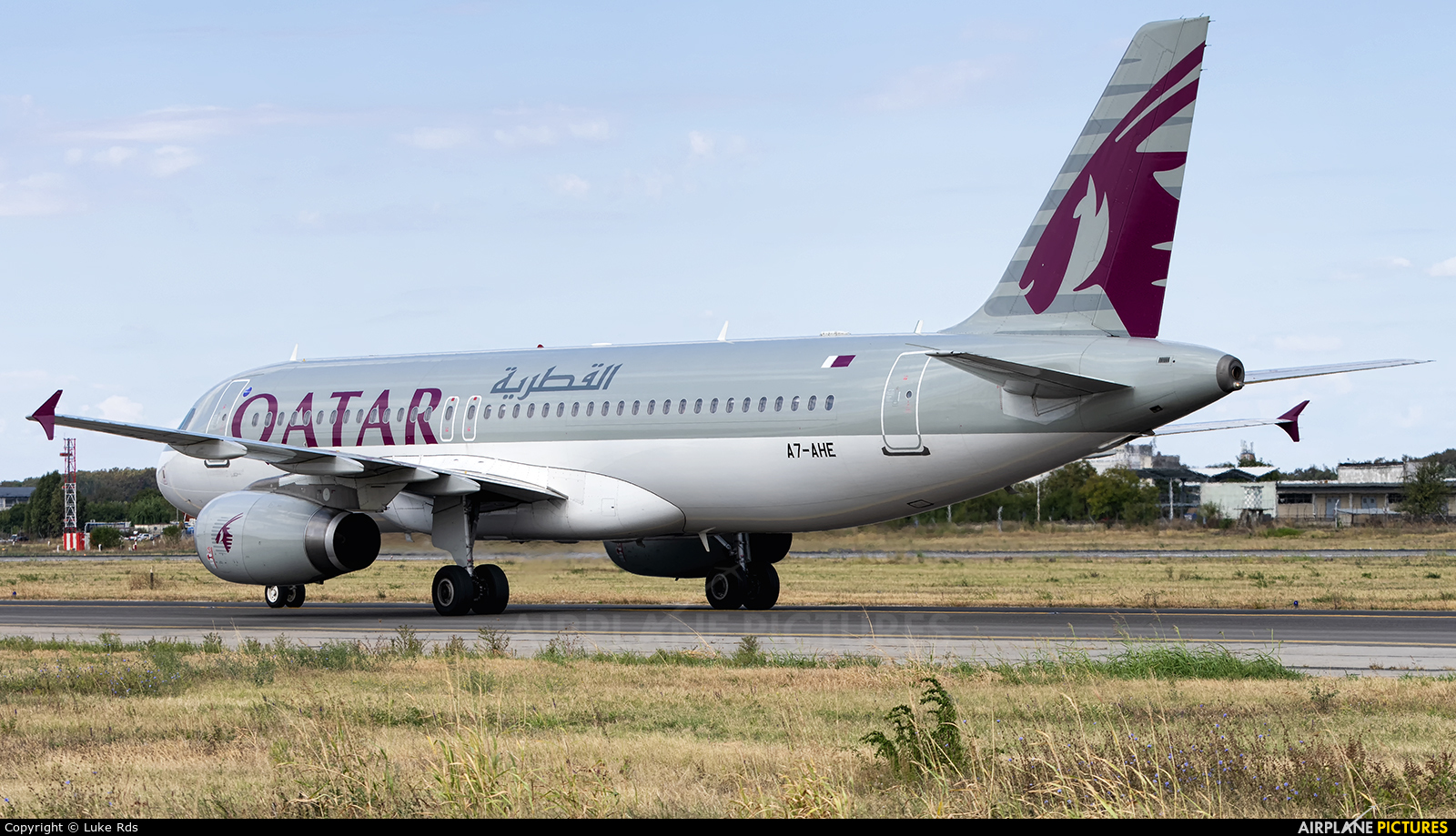 Qatar Airways A7-AHE aircraft at Bucharest - Henri Coandă