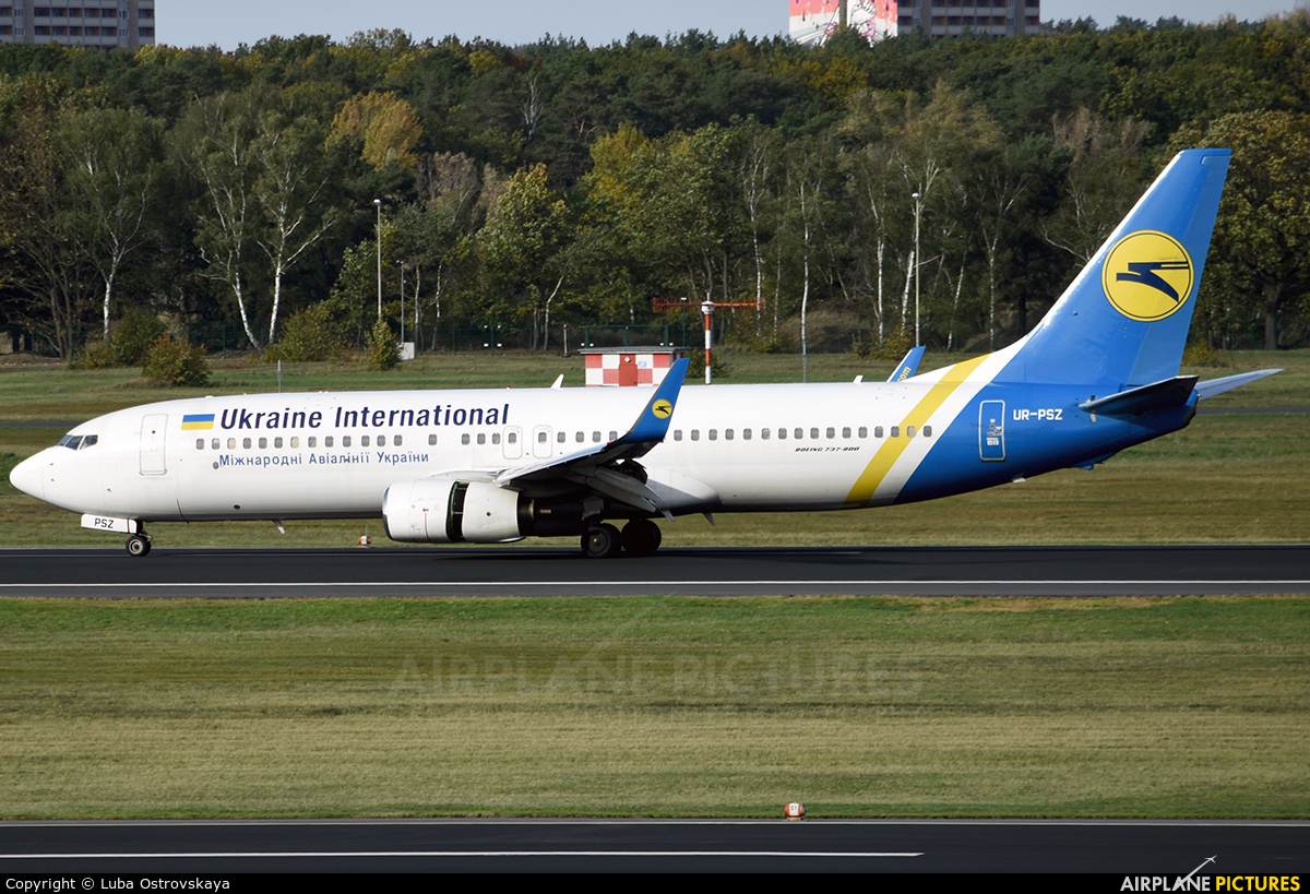 Ukraine International Airlines UR-PSZ aircraft at Berlin - Tegel