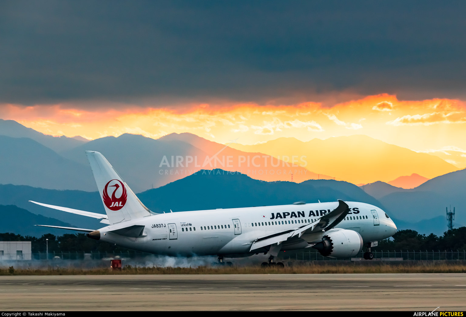 JAL - Japan Airlines JA837J aircraft at Tokushima