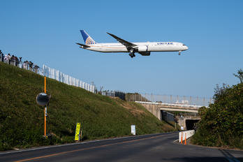 N14001 - United Airlines Boeing 787-10 Dreamliner