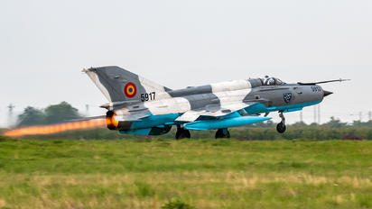 5917 - Romania - Air Force Mikoyan-Gurevich MiG-21 LanceR C