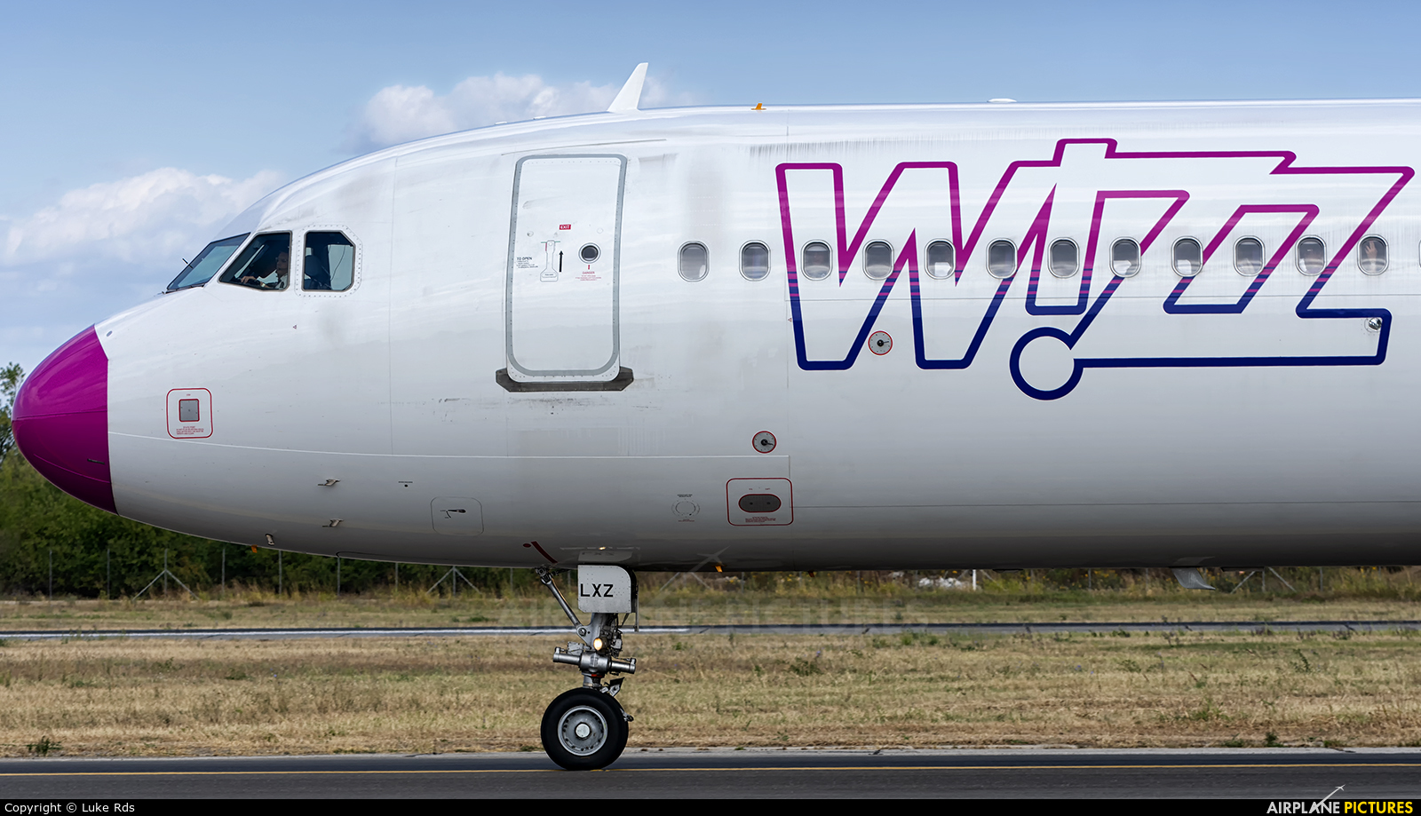 Wizz Air HA-LXZ aircraft at Bucharest - Henri Coandă