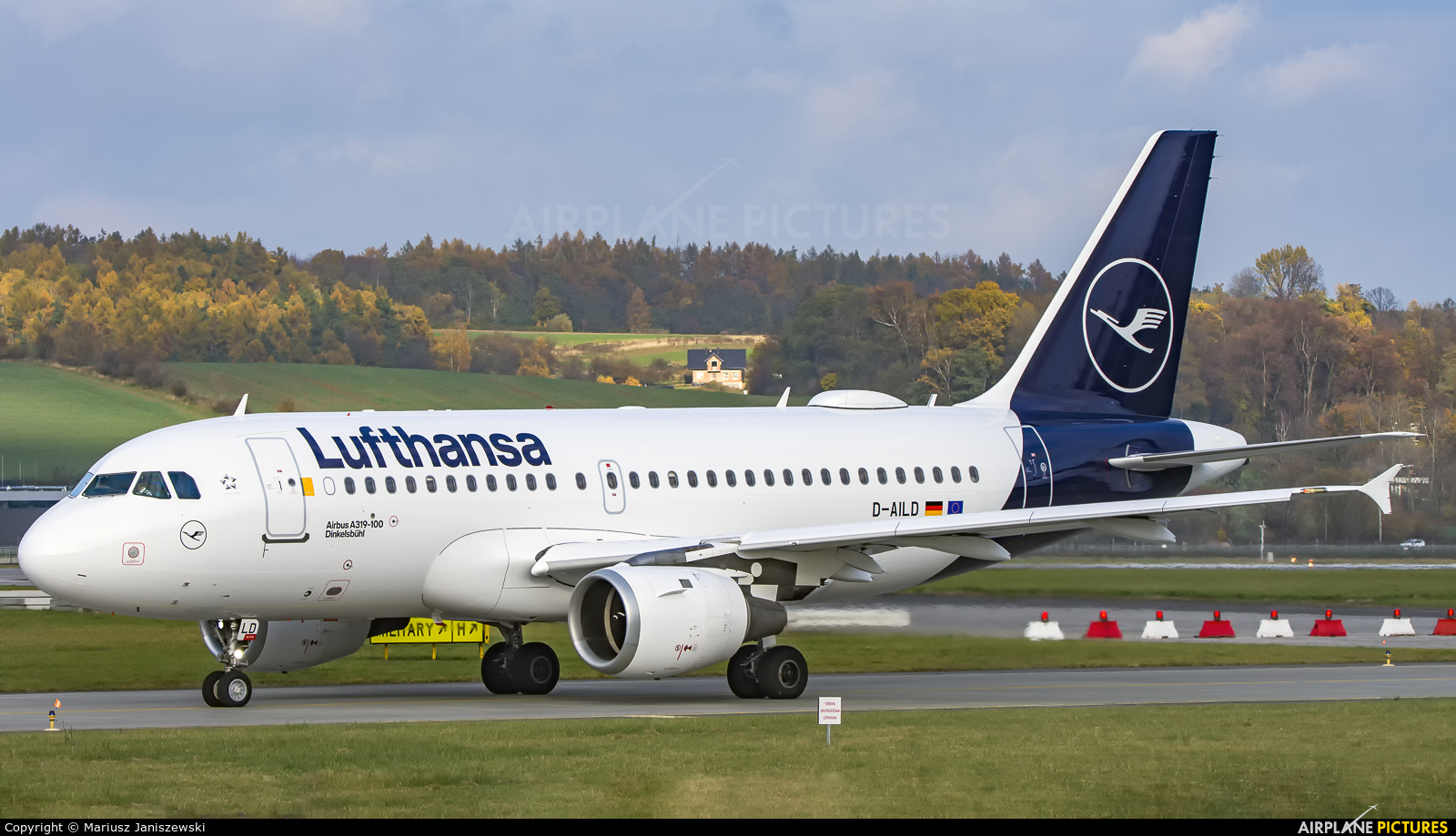 Lufthansa D-AILD aircraft at Kraków - John Paul II Intl