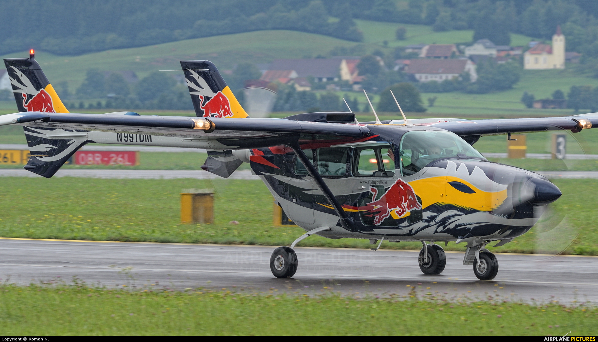 The Flying Bulls N991DM aircraft at Zeltweg
