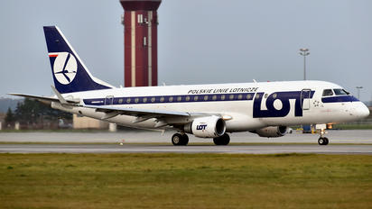 SP-LIL - LOT - Polish Airlines Embraer ERJ-175 (170-200)