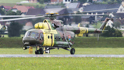 0820 - Slovakia -  Air Force Mil Mi-17