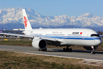 B-1085 - Air China Airbus A350-900