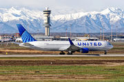 N676UA - United Airlines Boeing 767-300ER aircraft
