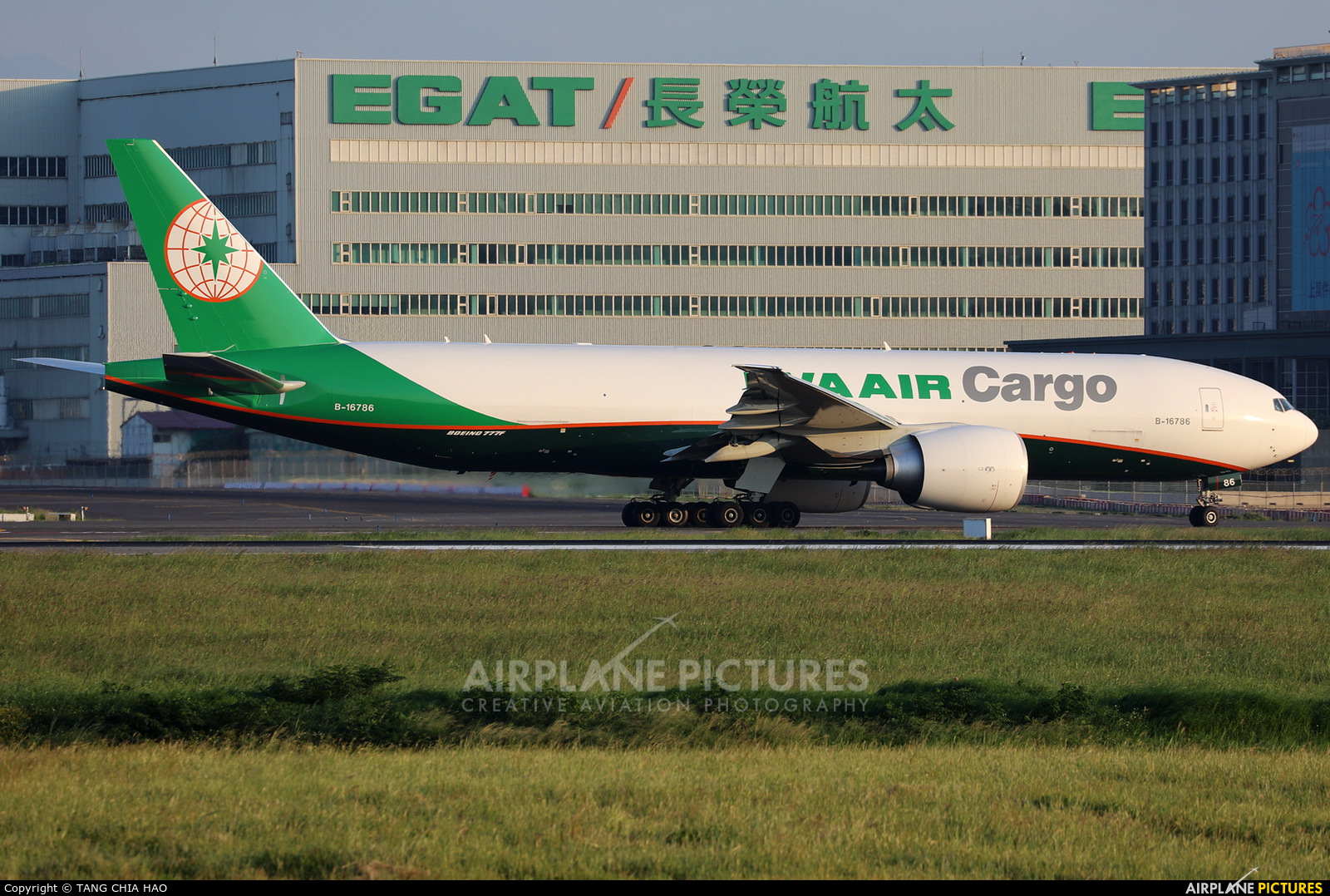 EVA Air Cargo B-16786 aircraft at Taipei - Taoyuan Intl