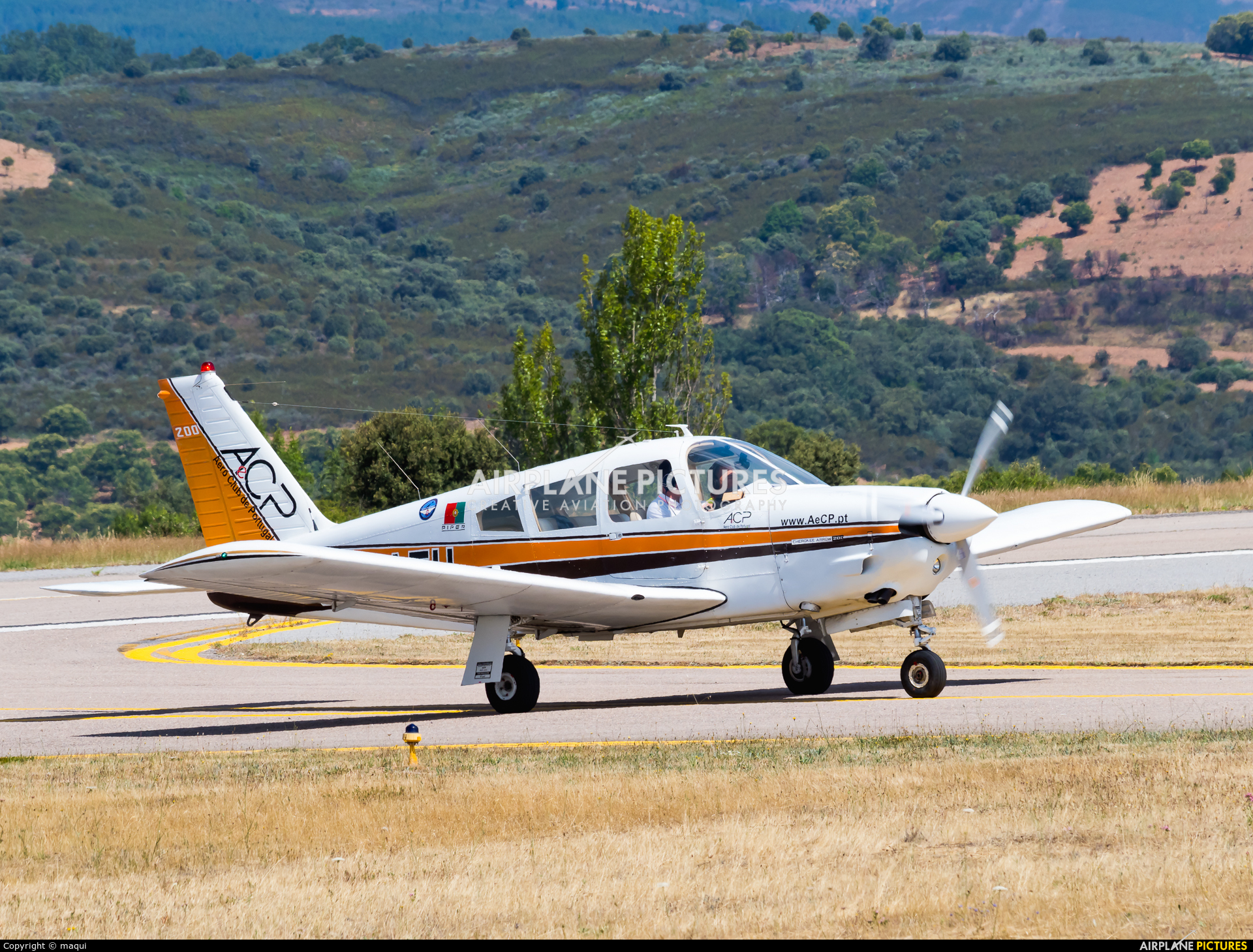 Private CS-AFU aircraft at Bragança