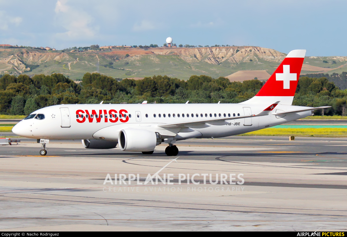 Swiss HB-JBE aircraft at Madrid - Barajas