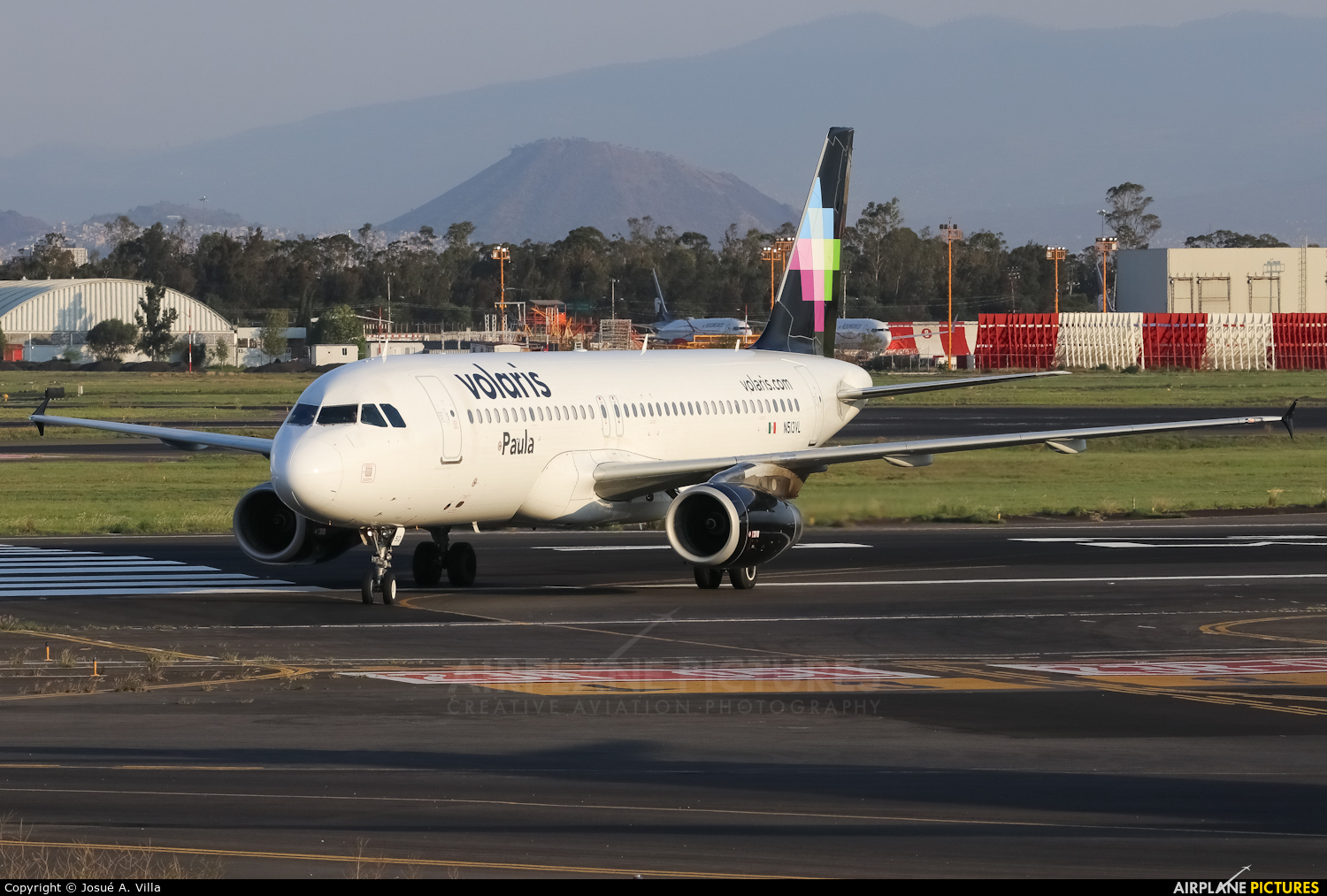 Volaris N513VL aircraft at Mexico City - Licenciado Benito Juarez Intl