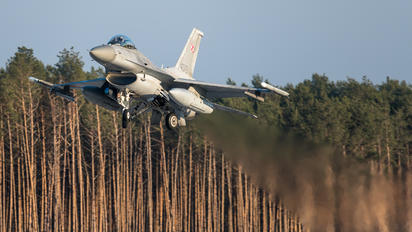4073 - Poland - Air Force Lockheed Martin F-16C block 52+ Jastrząb