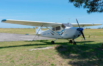 LV-GYZ - Private Cessna 172 Skyhawk (all models except RG)